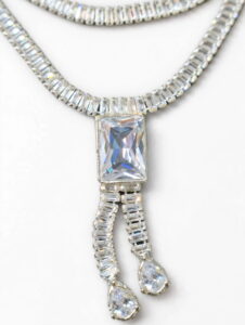 double-layer-tennis-necklace-rectangular-teardrop-detail